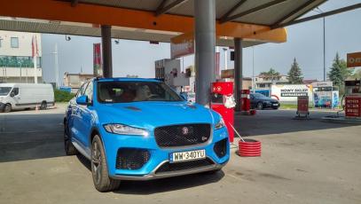 #jaguar #fpace #svr #fpacesvr #tankowanie #circlek