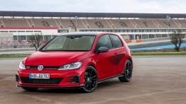 Volkswagen Golf GTI TCR - widok z przodu