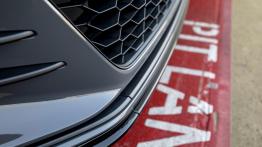 Volkswagen Golf GTI TCR - przód - inne uj?cie