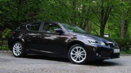 Bezszelestnie wjeżdża przyszłość - Lexus CT