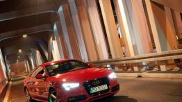 Audi A5 Coupe Facelifting w Szczawnicy - przód - reflektory włączone