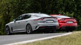 Czerwony Stinger jest szybszy! Potwierdzają to sami kierowcy