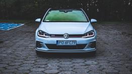 Volkswagen Golf GTI 2.0 TSI 245 KM - galeria redakcyjna - widok z przodu