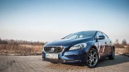 Volvo V40 II Ocean Race 1.6 D2 115 KM - galeria redakcyjna - widok z przodu