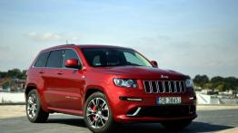 Jeep Grand Cherokee IV Terenowy 6.4 V8 468KM - galeria redakcyjna - widok z przodu