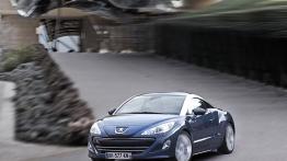Peugeot RCZ - widok z przodu