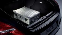 Peugeot RCZ - tył - bagażnik otwarty