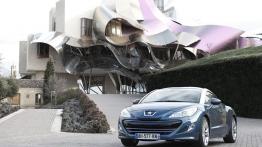 Peugeot RCZ - przód - inne ujęcie