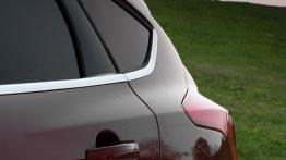 Ford Focus III Hatchback - galeria redakcyjna - bok - inne ujęcie