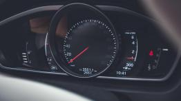 Volvo V40 T4 FL - galeria redakcyjna
