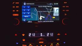 Nissan Pulsar 1.2 DIG-T 115 KM - galeria redakcyjna - konsola środkowa
