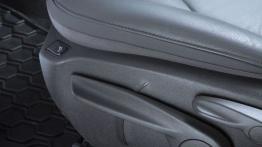 Jeep Renegade Trailhawk (2015) - wersja europejska - sterowanie regulacją foteli