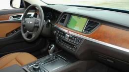 Nowy Hyundai Genesis - koreańska demonstracja