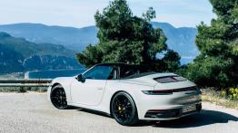 Porsche 911 (992) - galeria redakcyjna - widok z tyłu