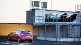 Nissan Pulsar 1.2 DIG-T 115 KM - galeria redakcyjna - widok z tyłu