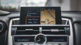 Lexus NX 200t F-Sport - galeria redakcyjna - nawigacja gps