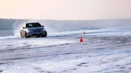 E500 4Matic - demon w przebraniu Mercedesa?