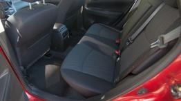 Nissan Pulsar 1.2 DIG-T 115 KM - galeria redakcyjna - tylna kanapa