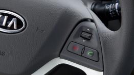 Kia Picanto 2011 - wersja 5-drzwiowa - kierownica