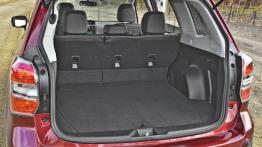 Subaru Forester IV - wersja amerykańska - bagażnik