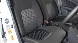 Suzuki Celerio (2014) - wersja europejska - fotel kierowcy, widok z przodu