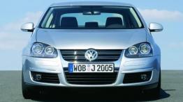 Volkswagen Jetta - widok z przodu