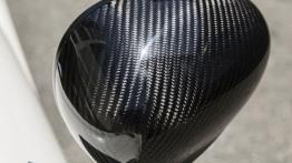 Alfa Romeo 4C (2015) - wersja amerykańska - lewe lusterko zewnętrzne, przód