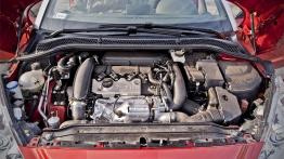 Peugeot RCZ Coupe 1.6L THP 16v 200KM - galeria redakcyjna - maska otwarta