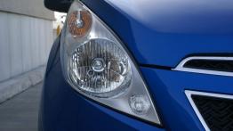 Chevrolet Spark - galeria redakcyjna - lewy przedni reflektor - wyłączony