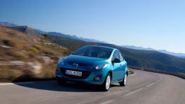 Mazda 2 Facelifting - wersja 5-drzwiowa - widok z przodu