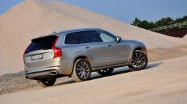 Volvo XC90 II 2.0 D5 225 KM - galeria redakcyjna - widok z tyłu