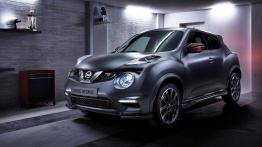 Nissan Juke Nismo RS (2014) - wersja europejska - przód - reflektory włączone