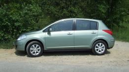 Nissan Tiida - galeria redakcyjna - lewy bok