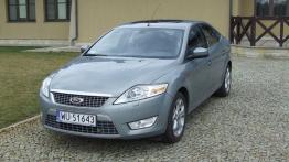 Ford Mondeo IV Hatchback 2.0 Duratec 145KM - galeria redakcyjna - widok z przodu