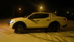 Mitsubishi L200 - galeria redakcyjna - lewy bok