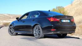Lexus GS 300h F Sport - hybryda zamiast turbodiesla