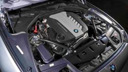 M550d - BMW idzie własną drogą