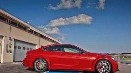 Mercedes Benz C63 AMG Coupe Black Series - Urodzony rekordzista