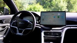 MG HS Hybrid+ vs BYD Seal U DM-i - porównanie oferty, napędu i opinii. Która chińska hybryda lepsza?