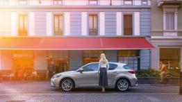 Premiery Lexusa na IAA