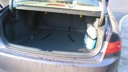 Honda Accord 2.2 i-CTDi  Executive - tył - bagażnik otwarty