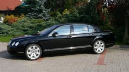 Bentley Continetal Flying Spur - galeria redakcyjna - lewy bok