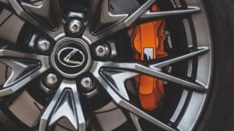 Lexus GS F (2016) - galeria redakcyjna - koło