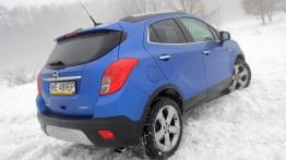 Opel Mokka SUV 1.4 Turbo Ecotec 140KM - galeria redakcyjna - widok z tyłu