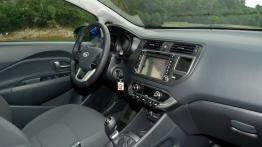 Kia Rio III Hatchback 5d - galeria redakcyjna - kokpit