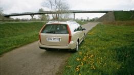 Citroen C5 II Break 2.0 HDi 138KM - galeria redakcyjna - widok z tyłu