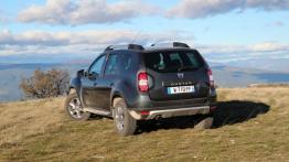 Dacia Duster Facelifting - galeria redakcyjna - widok z tyłu