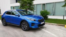 Kia XCeed - galeria redakcyjna - bok - inne ujêcie