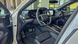 Porównanie: Audi A6 Limousine TDI quattro vs Mercedes Klasa E 220 d 4MATIC. Niemiecka klasyka