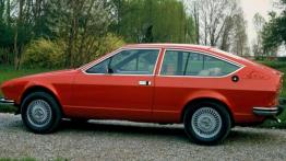 Alfa Romeo Alfetta - nowoczesna Włoszka